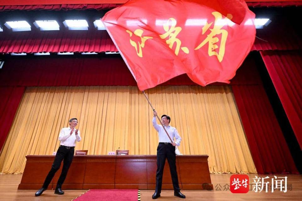 队伍均顺利 队伍均顺利