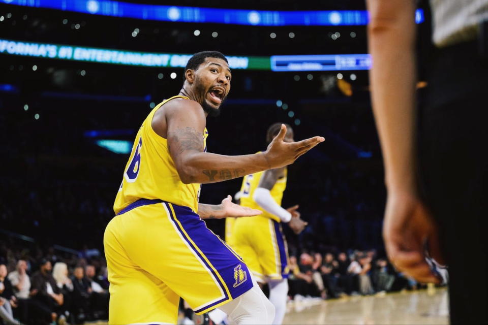 斯玛特替补, 场球 斯玛特替补, 场球